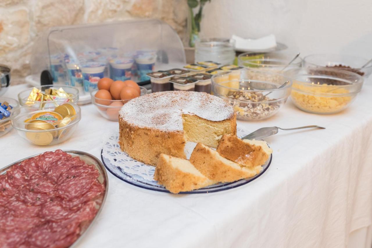 Mb Bed&Breakfast Pag Town Esterno foto