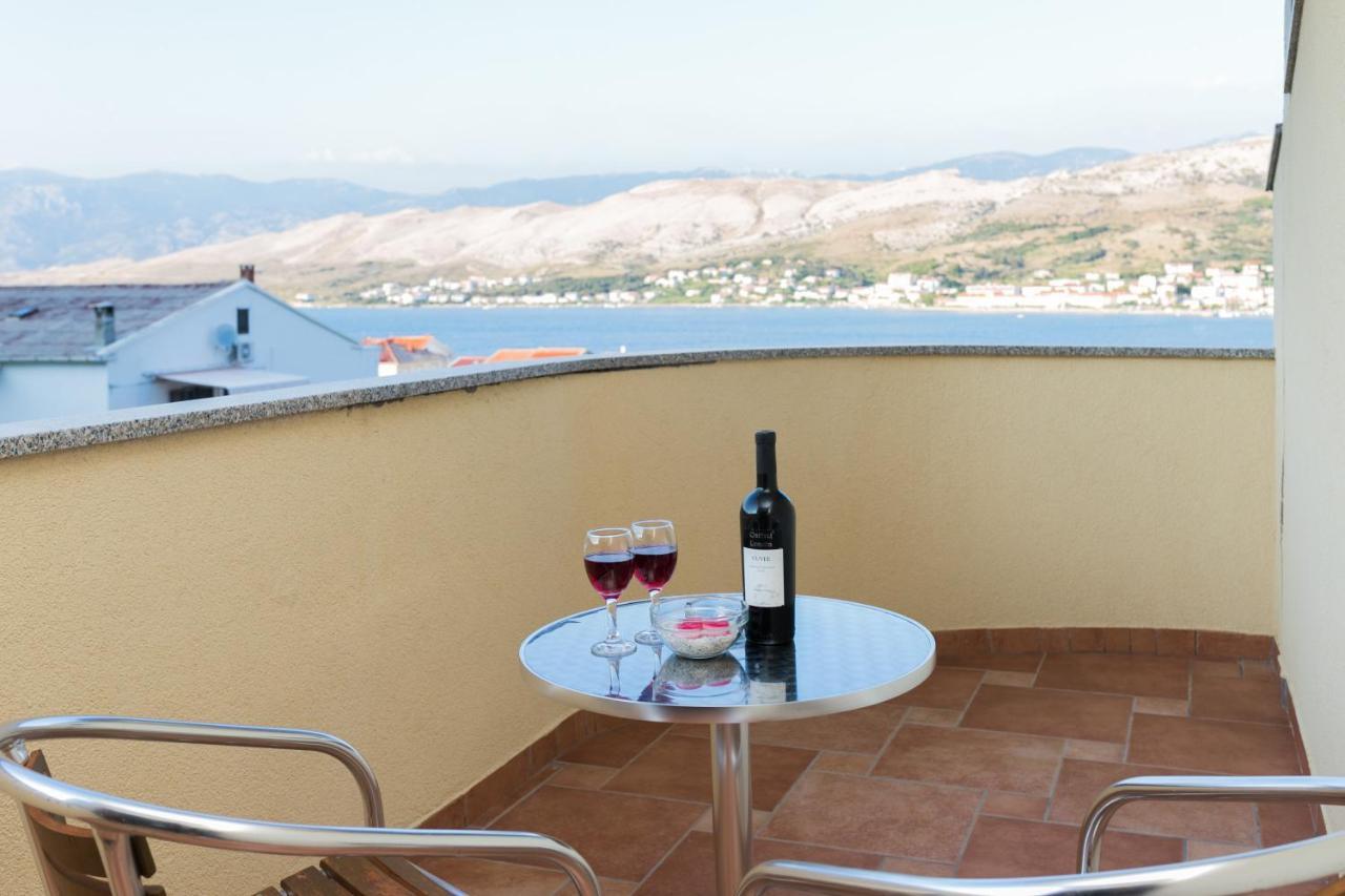 Mb Bed&Breakfast Pag Town Esterno foto